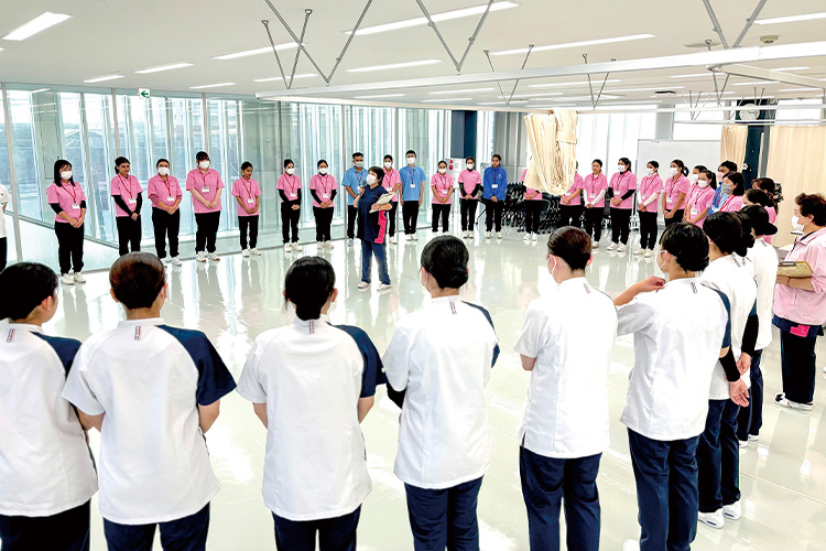 IPE (多職種連携教育)